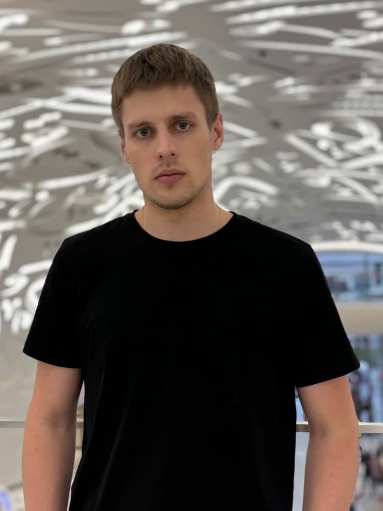 Данил